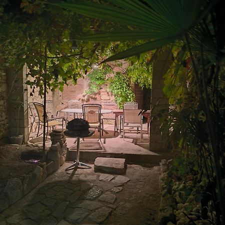 ロヴィニCasa Di Marko 105 M2 Gardenアパートメント エクステリア 写真