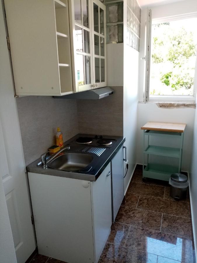 ロヴィニCasa Di Marko 105 M2 Gardenアパートメント エクステリア 写真